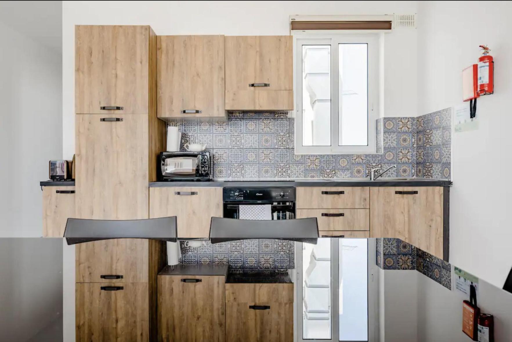 F12 Room 2, Private Room Two Single Beds Privated Bathroom In Shared Flat Msida Luaran gambar